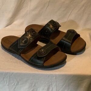 Cobb Hill Black Leather Sandals